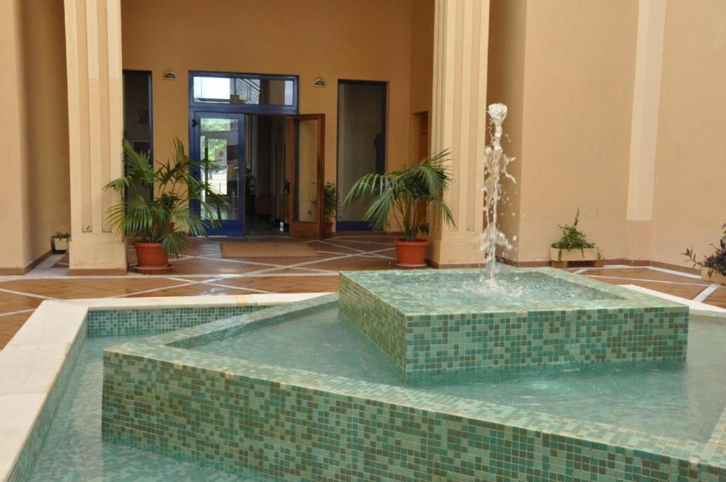 Apartamento De Lux Sevilla Este Esterno foto